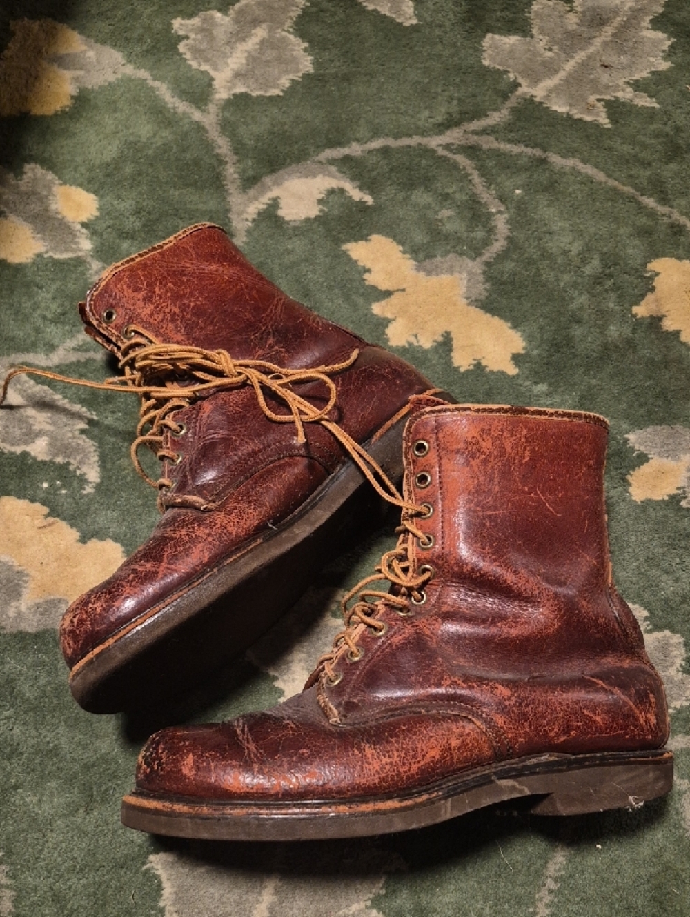 Men's Rustic Brown Leather Lace-Up Work Boots - Picture 8 of 12
